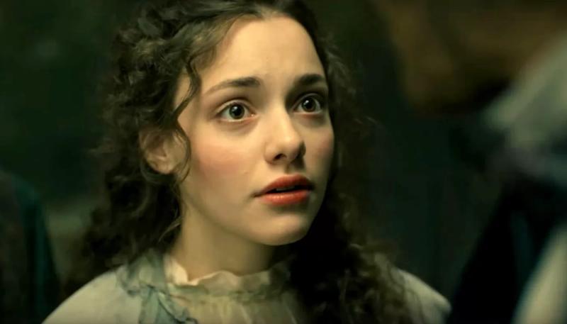 Актриса Александра Дроздова задержана за нападение с ножом